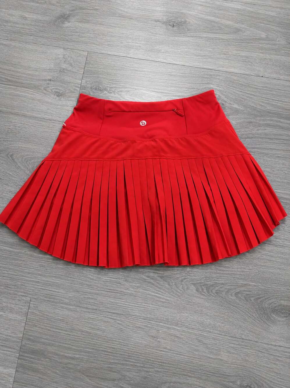 Baleaf Women's Pleated Athletic Tennis Skort with Pockets - Picture 2 of 3
